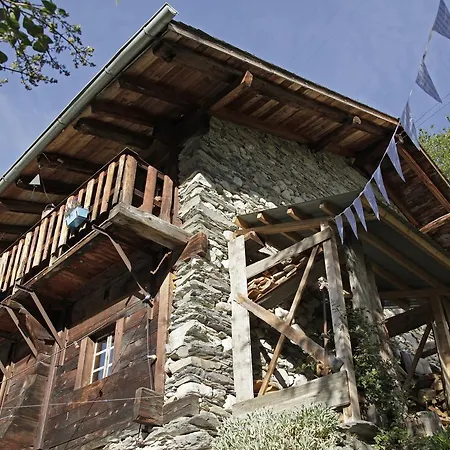 Chalet Lieu Secret Dans Les Alpes Suisses *